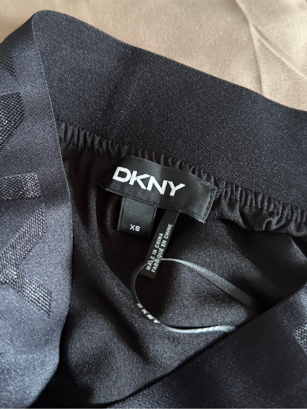 NWOT DKNY Colorblock Pleated Midi Skirt - Picture 2 of 4
